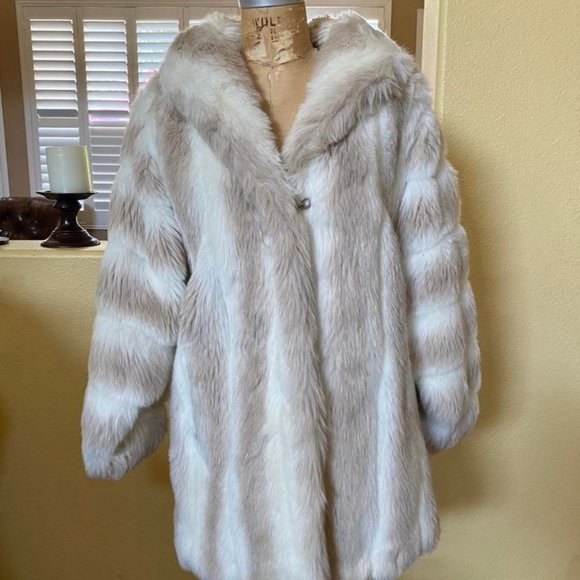 Vintage 1980 Jordache Faux Fur Coat Ombre USA size 11/12 - Picture 3 of 13
